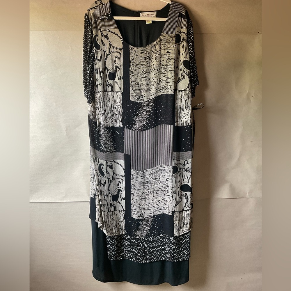 Anna Maxwell dress. Black and white. Size 20W